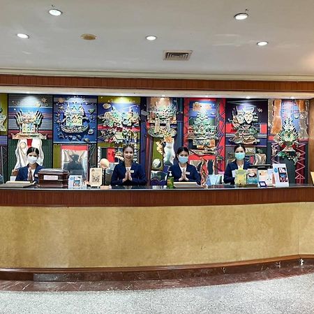 Charoen Thani Hotel, Хон Каен Экстерьер фото